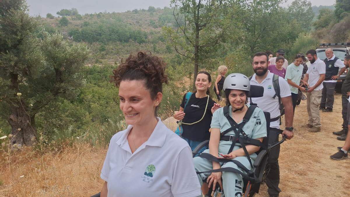 2c638f9a-c889-47f5-99eb-d429afdf3a24