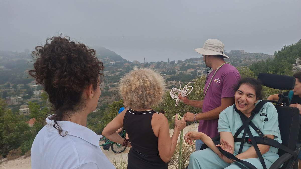 4ea4d1f4-c884-4469-9775-70c35a543a8d